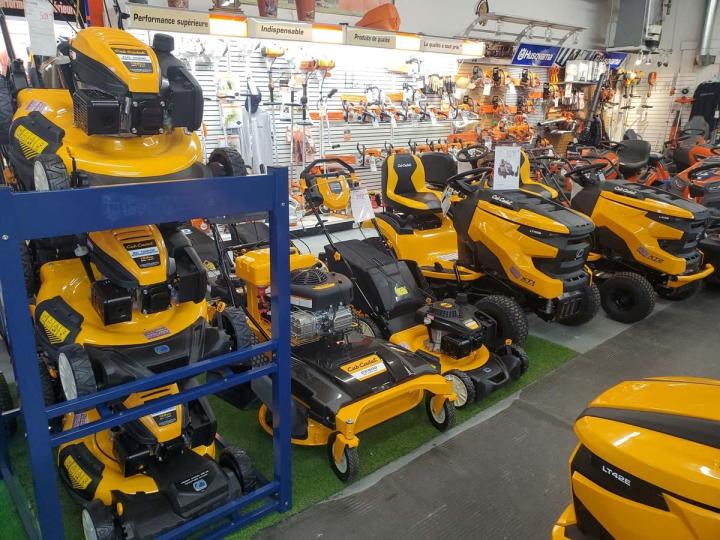 Outils d'entretien de pelouse Saint-Hyacinthe